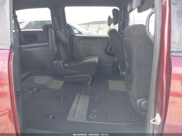 2C4RDGBG5HR680400 Dodge Grand Caravan Se Plus