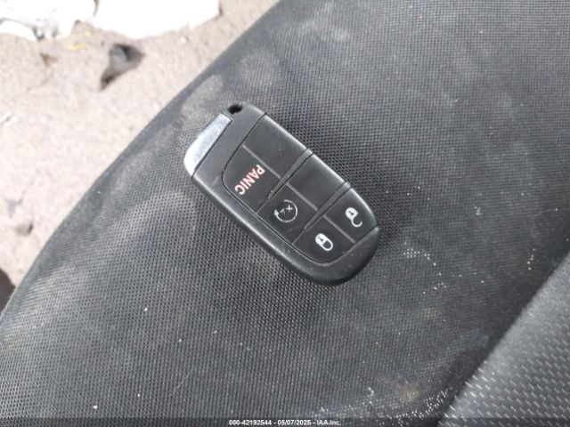 ZACCJABT0GPD59926 Jeep Renegade Latitude