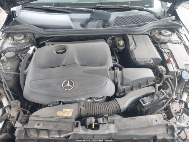 WDDSJ4EB7HN430927 Mercedes-Benz CLA 250