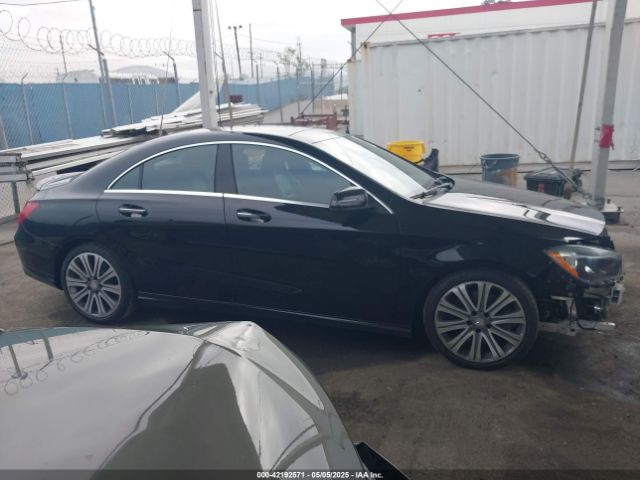 WDDSJ4EB7HN430927 Mercedes-Benz CLA 250