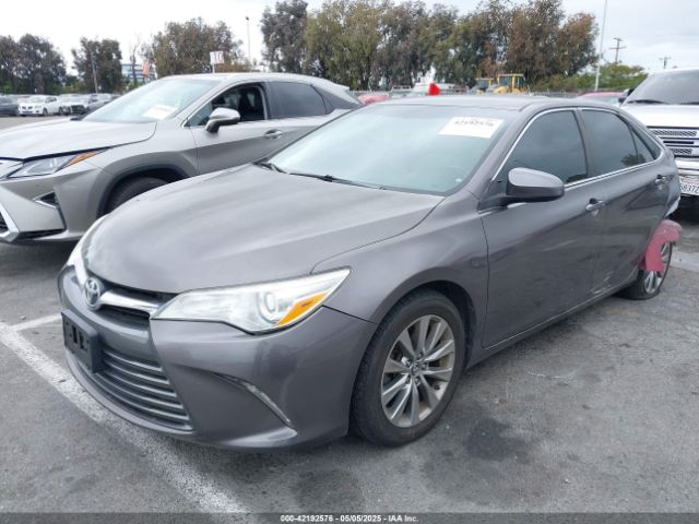 4T4BF1FK2FR445624 Toyota CAMRY XLE