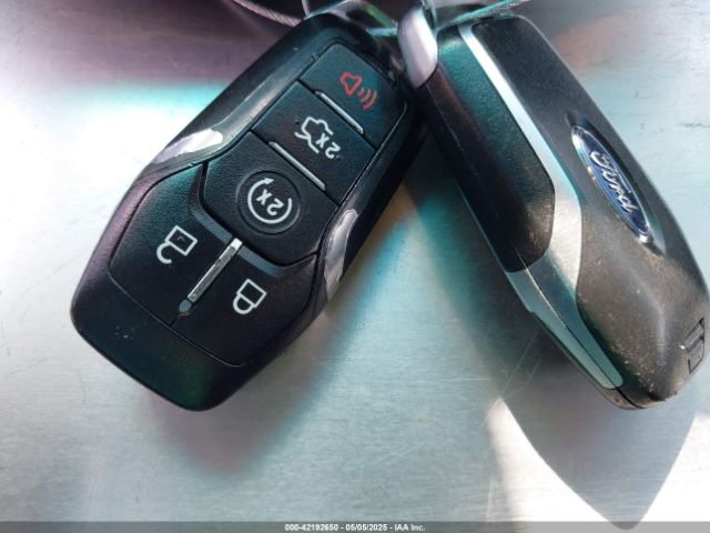 1FM5K8D87HGB61166 Ford EXPLORER XLT