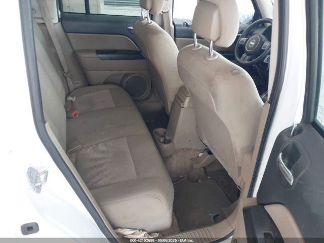 1C4NJPBA6HD149261 Jeep Patriot Sport Fwd