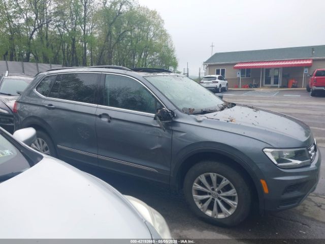 3VV2B7AX6JM131487 Volkswagen Tiguan 2.0t Se/2.0t Sel