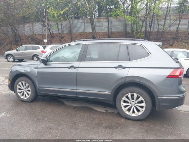 3VV2B7AX6JM131487 Volkswagen Tiguan 2.0t Se/2.0t Sel