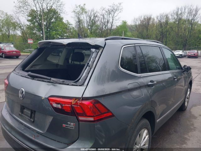 3VV2B7AX6JM131487 Volkswagen Tiguan 2.0t Se/2.0t Sel