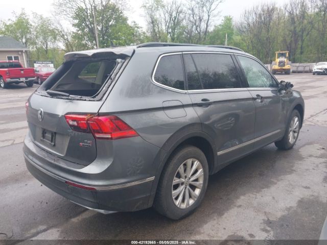 3VV2B7AX6JM131487 Volkswagen Tiguan 2.0t Se/2.0t Sel