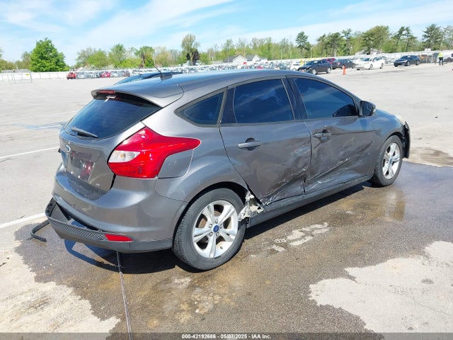 1FADP3K21EL334627 Ford 2014