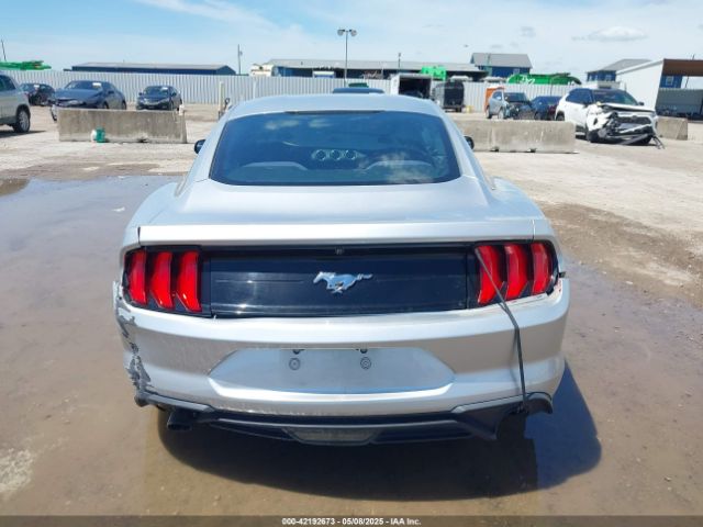 1FA6P8THXJ5128830 Ford Mustang Ecoboost
