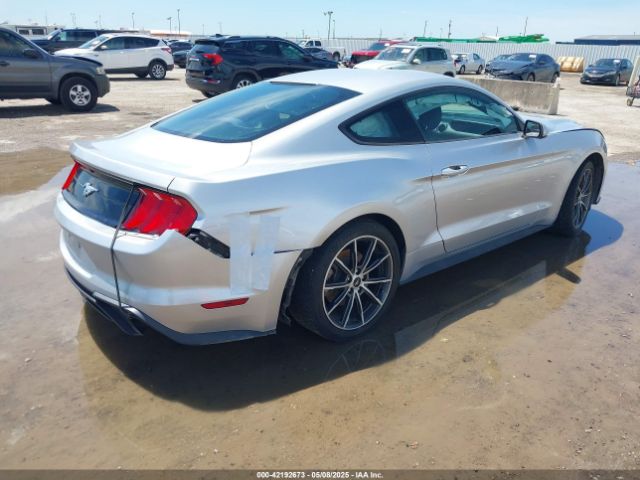 1FA6P8THXJ5128830 Ford Mustang Ecoboost