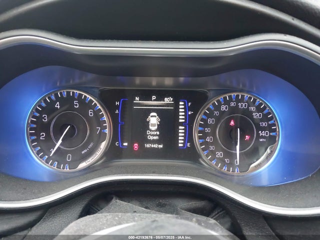 Chrysler 200 Limited 2015 1C3CCCAB8FN719146 Image 7