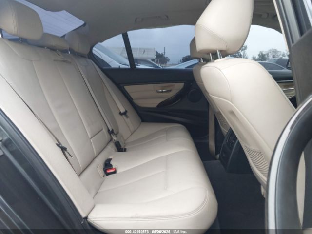 WBA3C1C57FP853235 BMW 328I