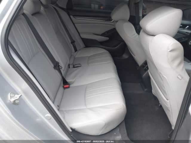 1HGCV1F96JA186439 Honda Accord Touring