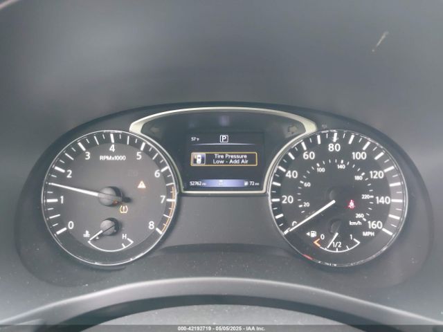 5N1DR2MN2JC621860 Nissan Pathfinder Sv