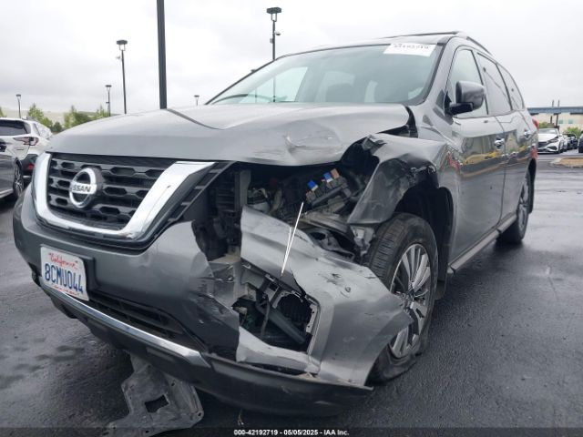5N1DR2MN2JC621860 Nissan Pathfinder Sv