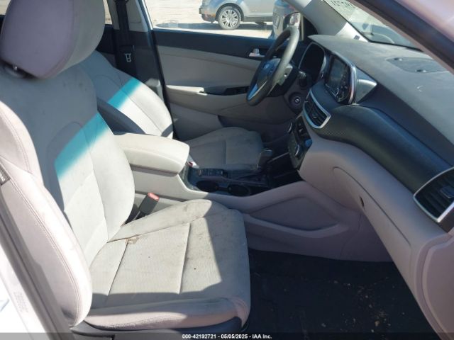 2020 HYUNDAI TUCSON KM8J2CA42LU154252 Photo 4