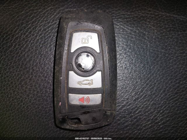 WBA8E5G36HNU42682 BMW 320i Xdrive