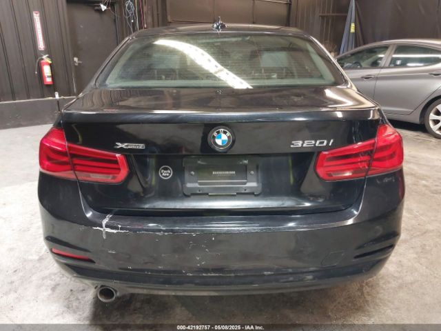 WBA8E5G36HNU42682 BMW 320i Xdrive
