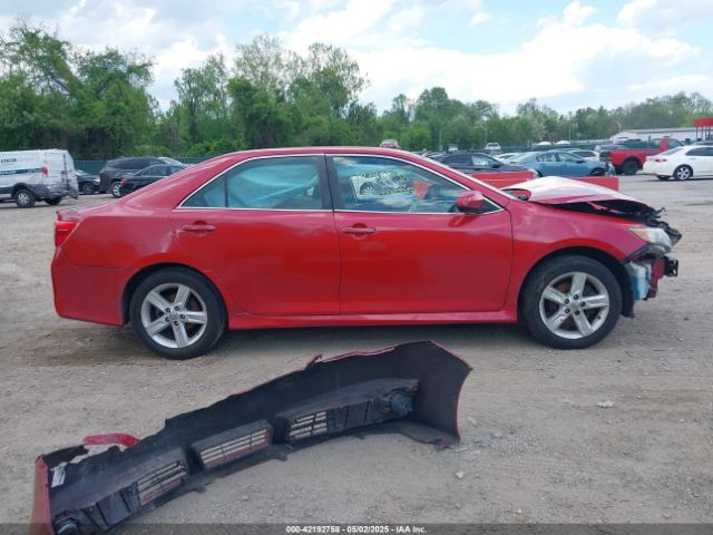 4T1BF1FK4EU784457 Toyota CAMRY SE