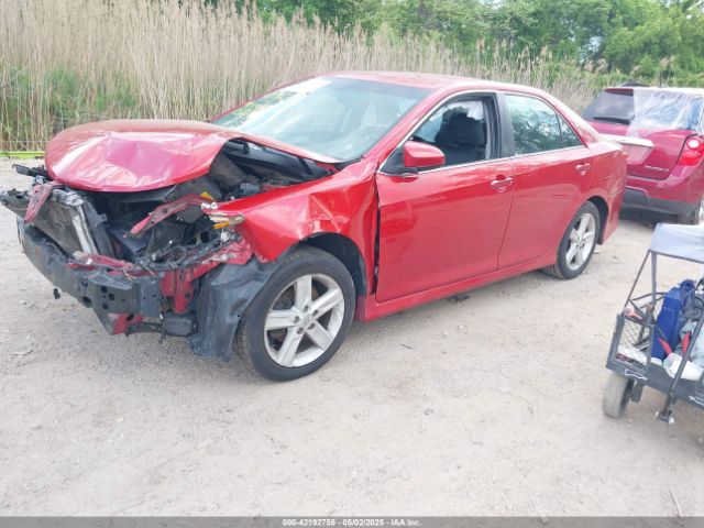 4T1BF1FK4EU784457 Toyota CAMRY SE