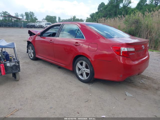 4T1BF1FK4EU784457 Toyota CAMRY SE