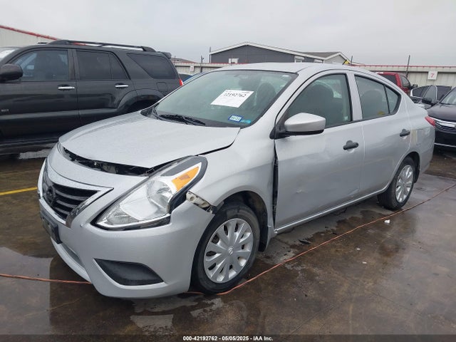 3N1CN7APXHL830327 Nissan Versa 1.6 S