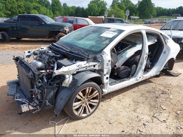 Chrysler 200 Limited 2015 1C3CCCAB5FN588550 Image 2