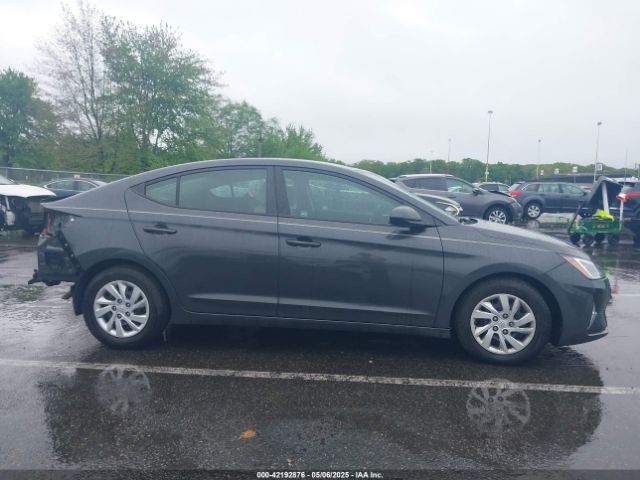 5NPD74LFXLH599405 Hyundai ELANTRA SE