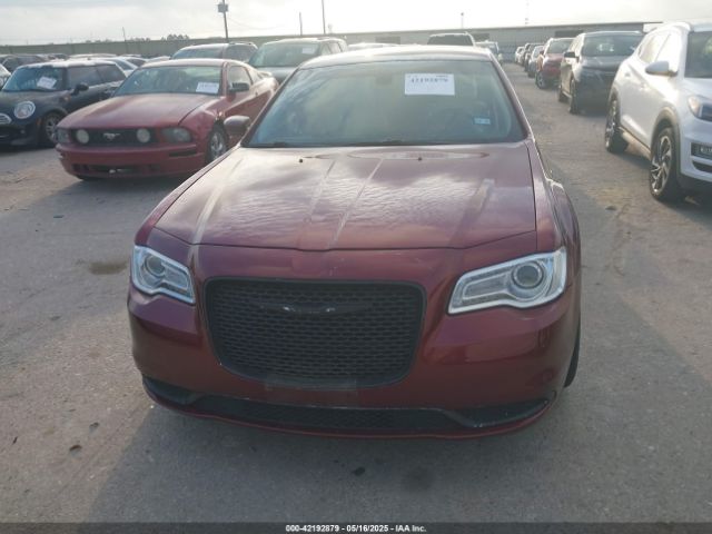 2C3CCAAG5JH191597 Chrysler 300 Touring L