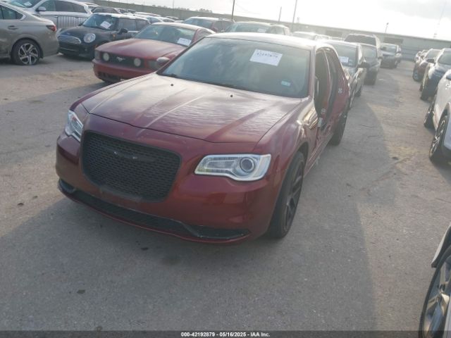 2018 CHRYSLER 300 2C3CCAAG5JH191597 Photo 1