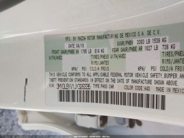 3MYDLBYV1JY329335 Toyota YARIS IA