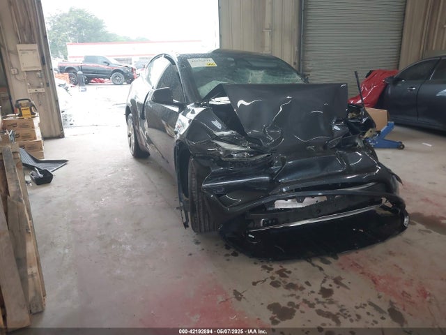 2024 TESLA MODEL Y 7SAYGDED2RF091484 Photo 0