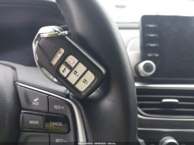 1HGCV3F95JA007495 Honda Accord Hybrid Touring