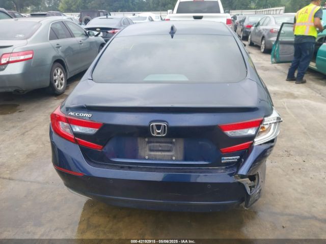 1HGCV3F95JA007495 Honda Accord Hybrid Touring