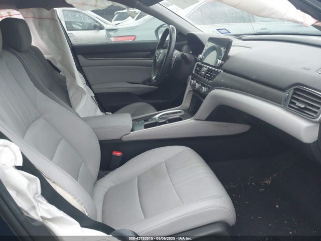 1HGCV3F95JA007495 Honda Accord Hybrid Touring