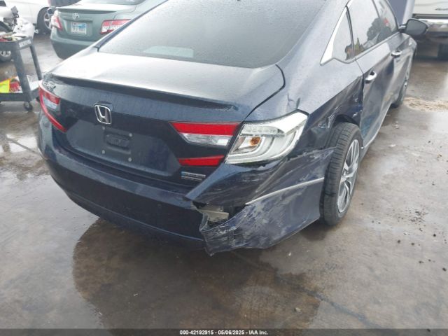 1HGCV3F95JA007495 Honda Accord Hybrid Touring