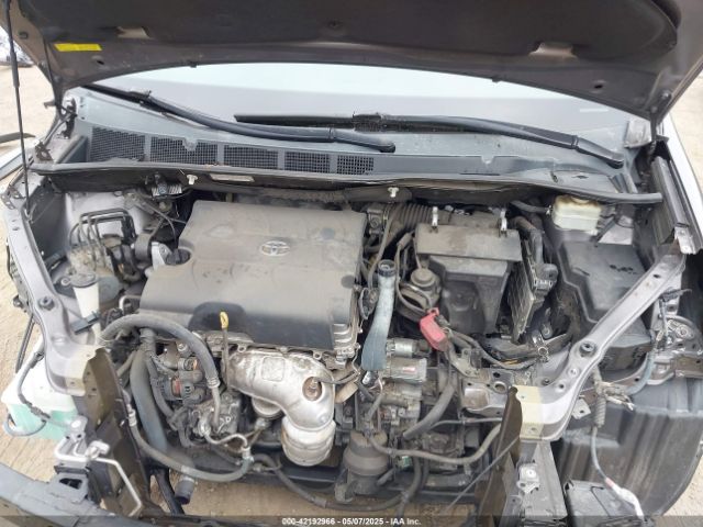 5TDKK3DC7GS712523 Toyota Sienna Le 8 Passenger