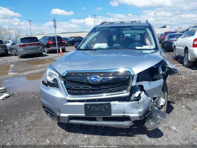 JF2SJAGC6JH563781 Subaru Forester 2.5i Premium