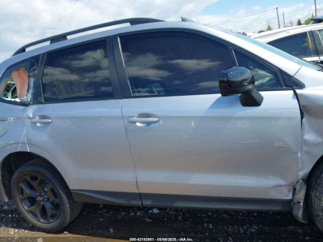 JF2SJAGC6JH563781 Subaru Forester 2.5i Premium