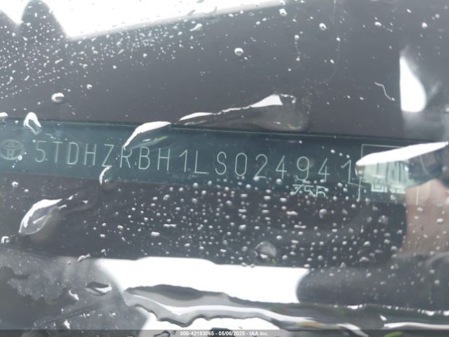 5TDHZRBH1LS024941 Toyota Highlander Xle