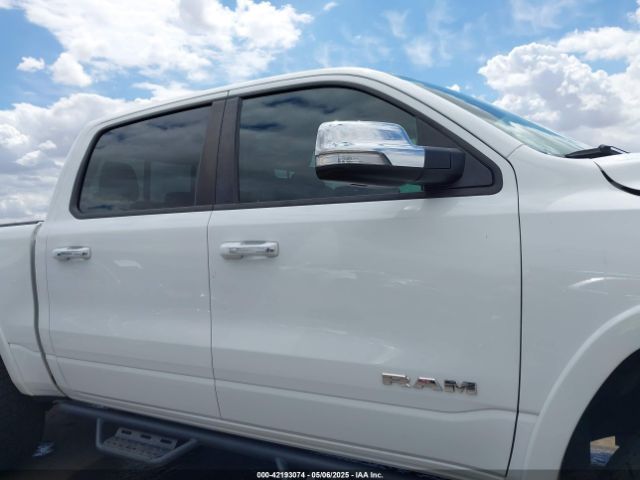 1C6SRFJT2MN682437 RAM 1500 Laramie  4x4 5'7 Box