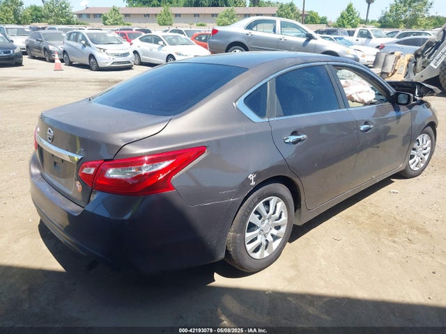 Nissan Altima 2.5 S 2016 1N4AL3AP2GN313918 Image 4