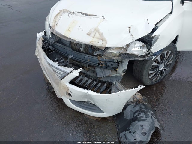 3N1AB7AP7EL690393 Nissan SENTRA SV