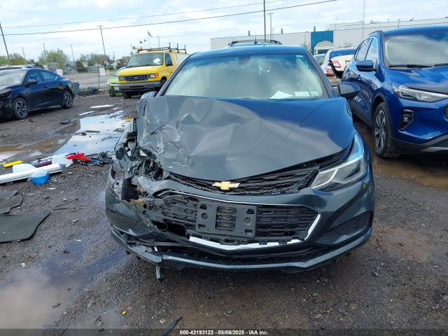 1G1BE5SM9J7101255 Chevrolet Cruze Lt Auto