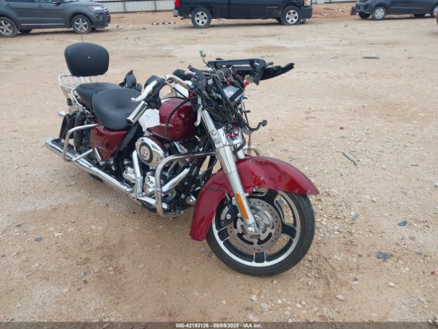 2010 HARLEY-DAVIDSON FLHX 1HD1KB416AB671917