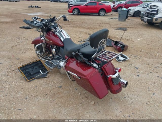 2010 HARLEY-DAVIDSON FLHX 1HD1KB416AB671917 Photo 2