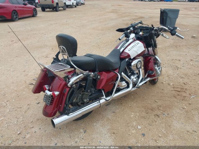 2010 HARLEY-DAVIDSON FLHX 1HD1KB416AB671917 Photo 3