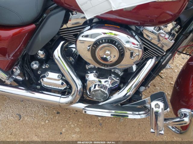 2010 HARLEY-DAVIDSON FLHX 1HD1KB416AB671917 Photo 7