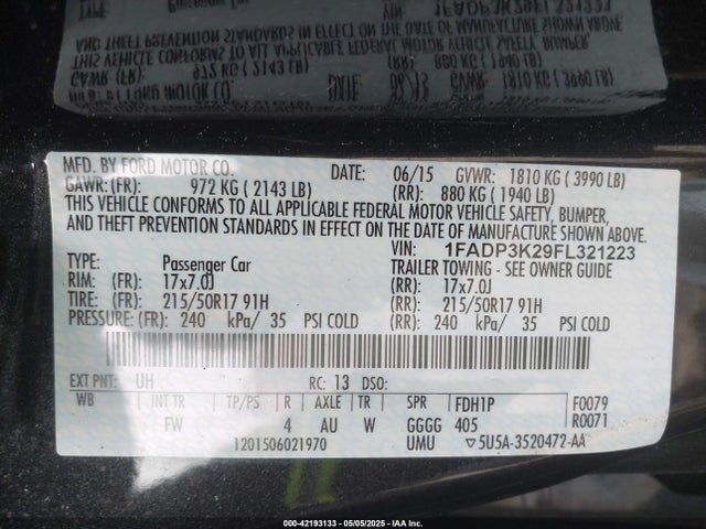 1FADP3K29FL321223 Ford FOCUS SE