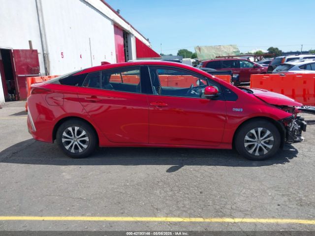 JTDKARFP9L3146267 Toyota Prius Prime Xle